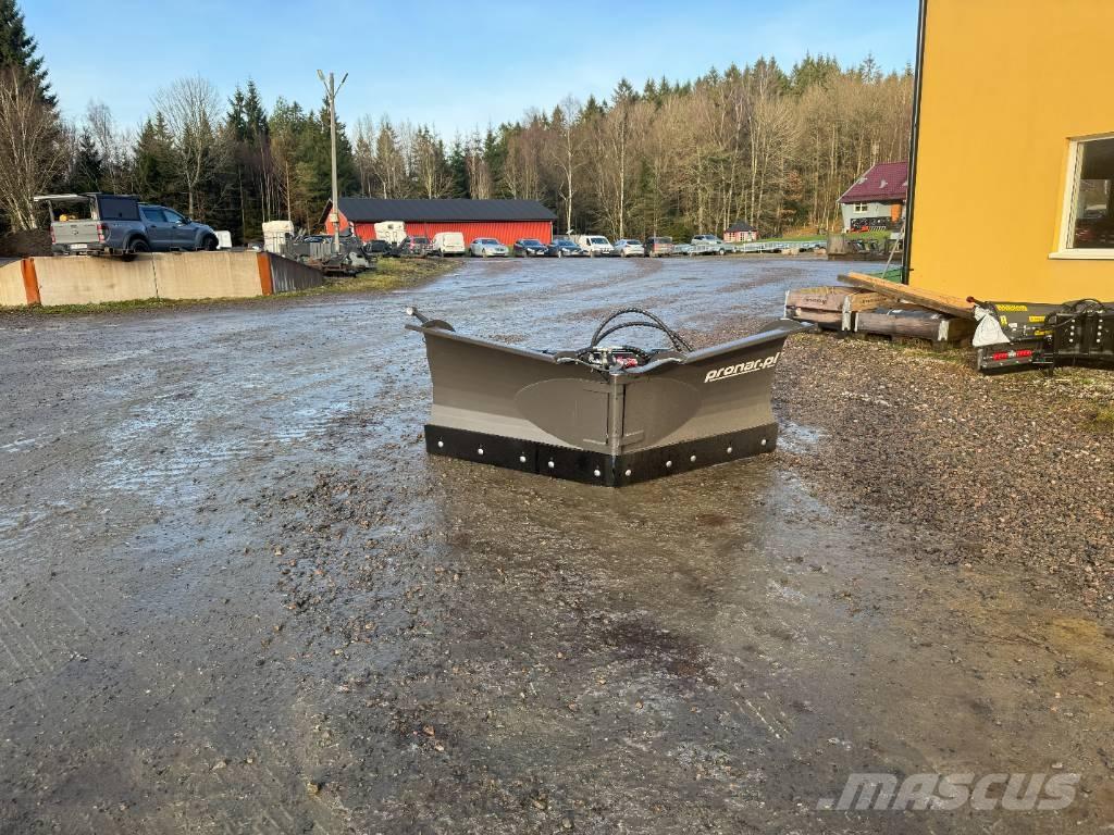 Pronar PUV 2600 M Lemiesze i pługi śnieżne