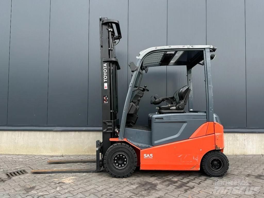 Toyota 8FBMKT25 Wózki elektryczne