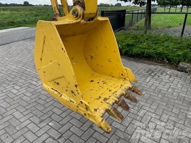 Komatsu PC60-5 Koparki gąsienicowe