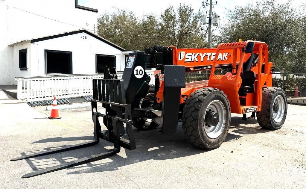 JLG 10054 Ładowarki teleskopowe