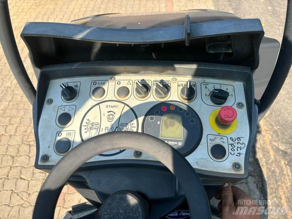 Bomag BW 120 AD-5 Walce dwubębnowe