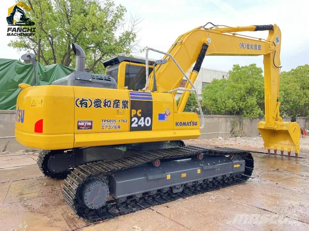 Komatsu PC240 Koparki gąsienicowe
