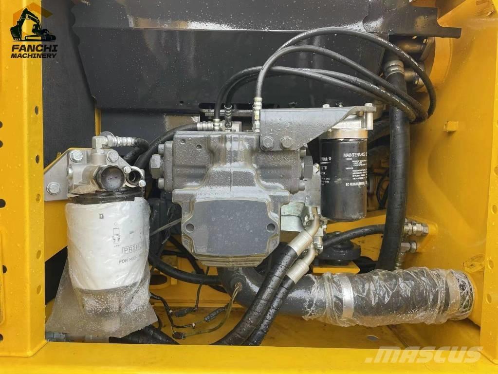 Komatsu PC240 Koparki gąsienicowe