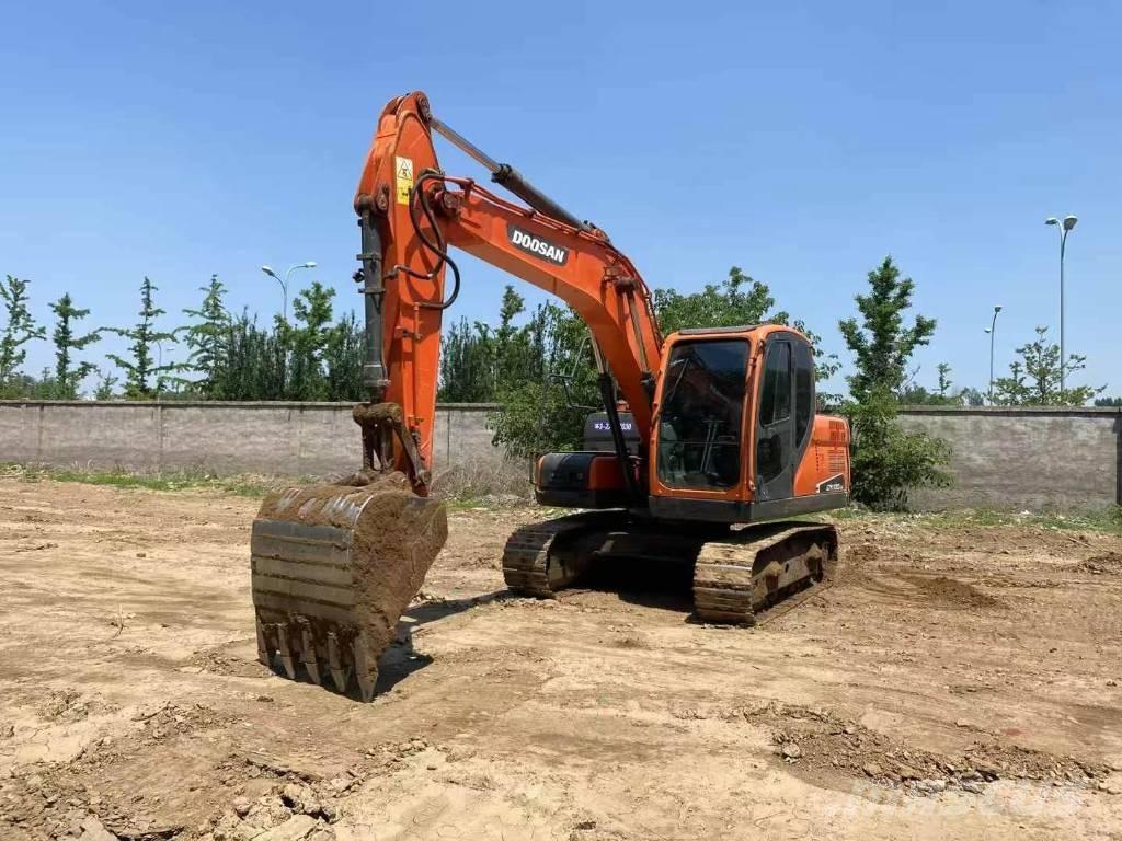 Doosan DX 130-9C Koparki gąsienicowe
