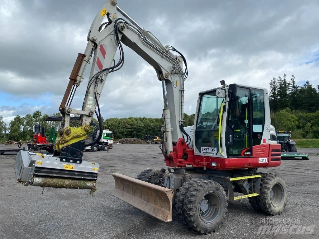 Takeuchi TB 295 W Koparki kołowe