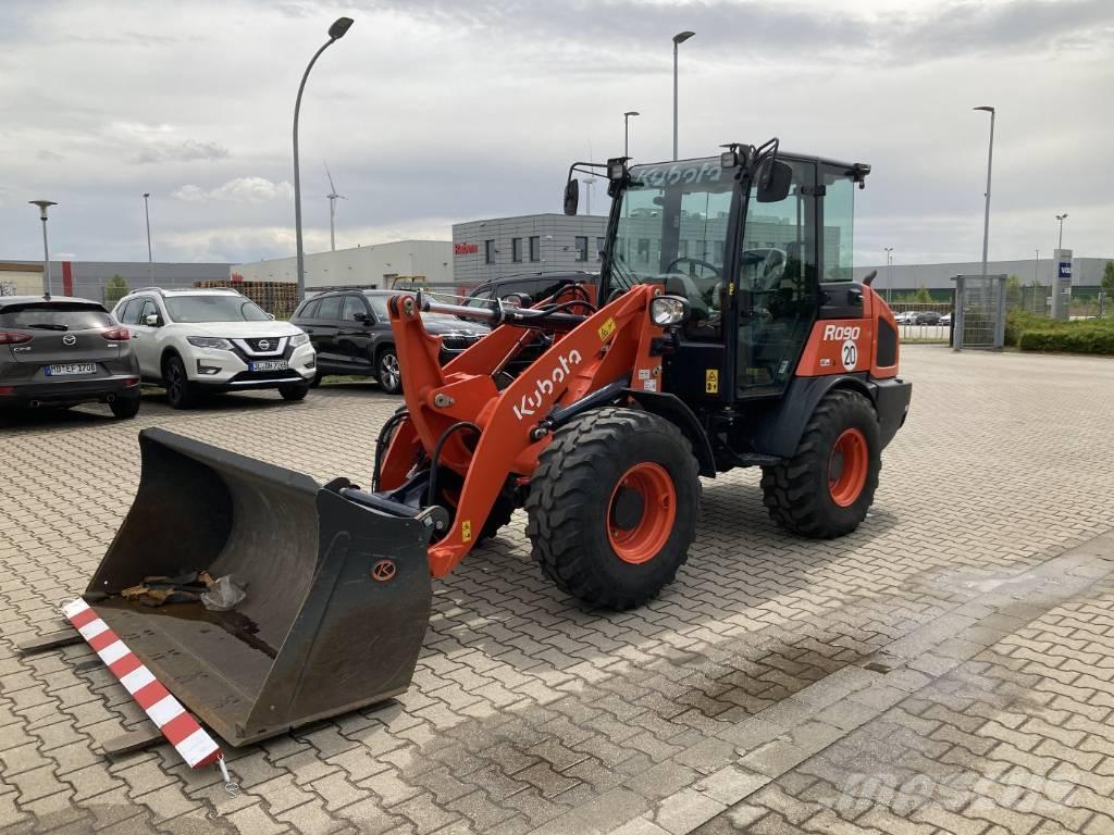 Kubota R 090 Ładowarki burtowe