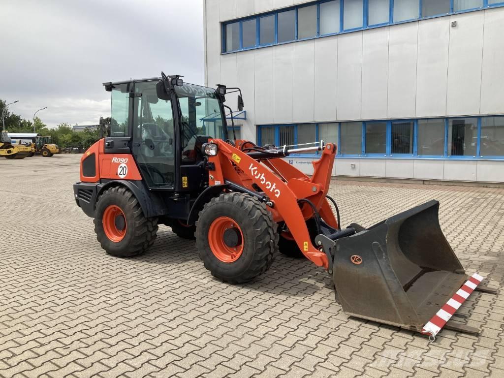 Kubota R 090 Ładowarki burtowe