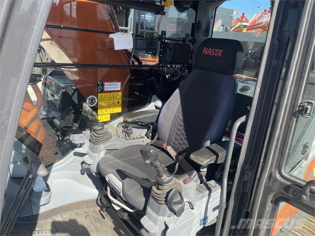 Hitachi ZX 300 LC-7 Koparki gąsienicowe