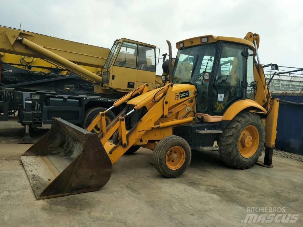 JCB 3CX Koparko-ładowarki