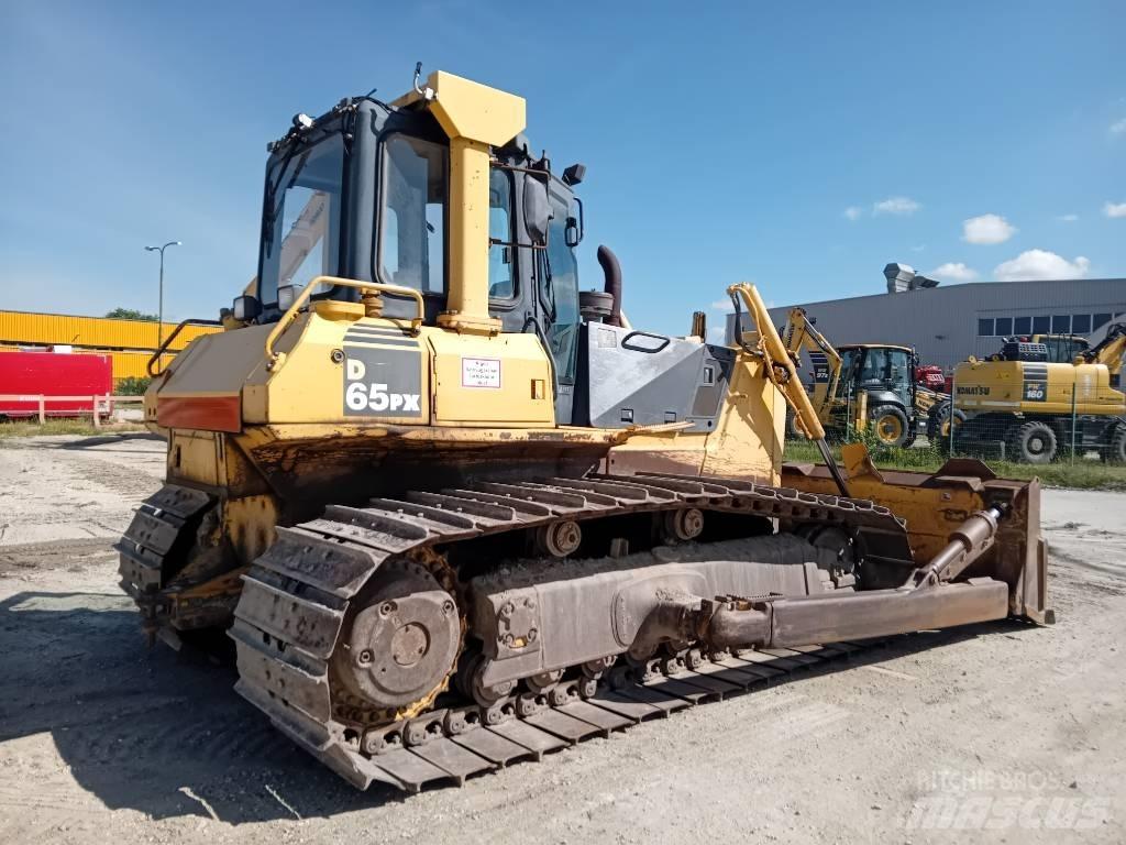 Komatsu D 65 PX-15 Spycharki gąsienicowe