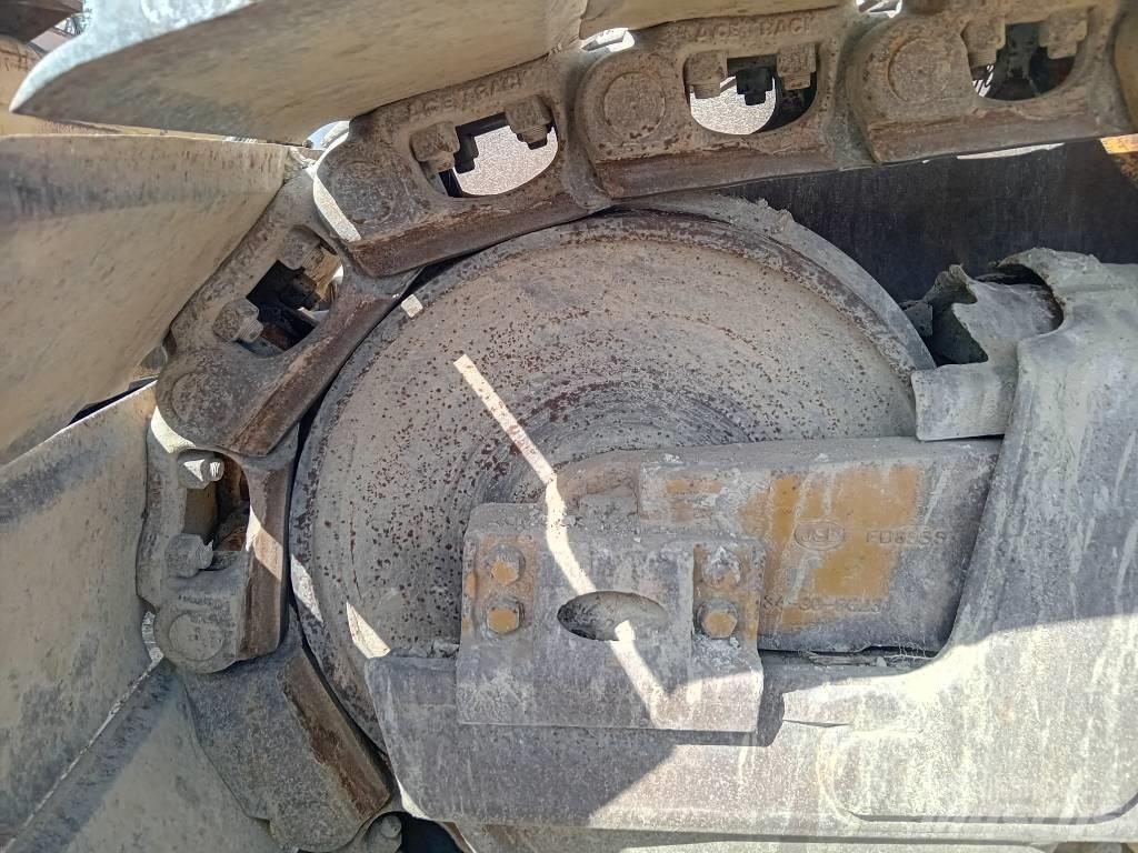 Komatsu D 65 PX-15 Spycharki gąsienicowe