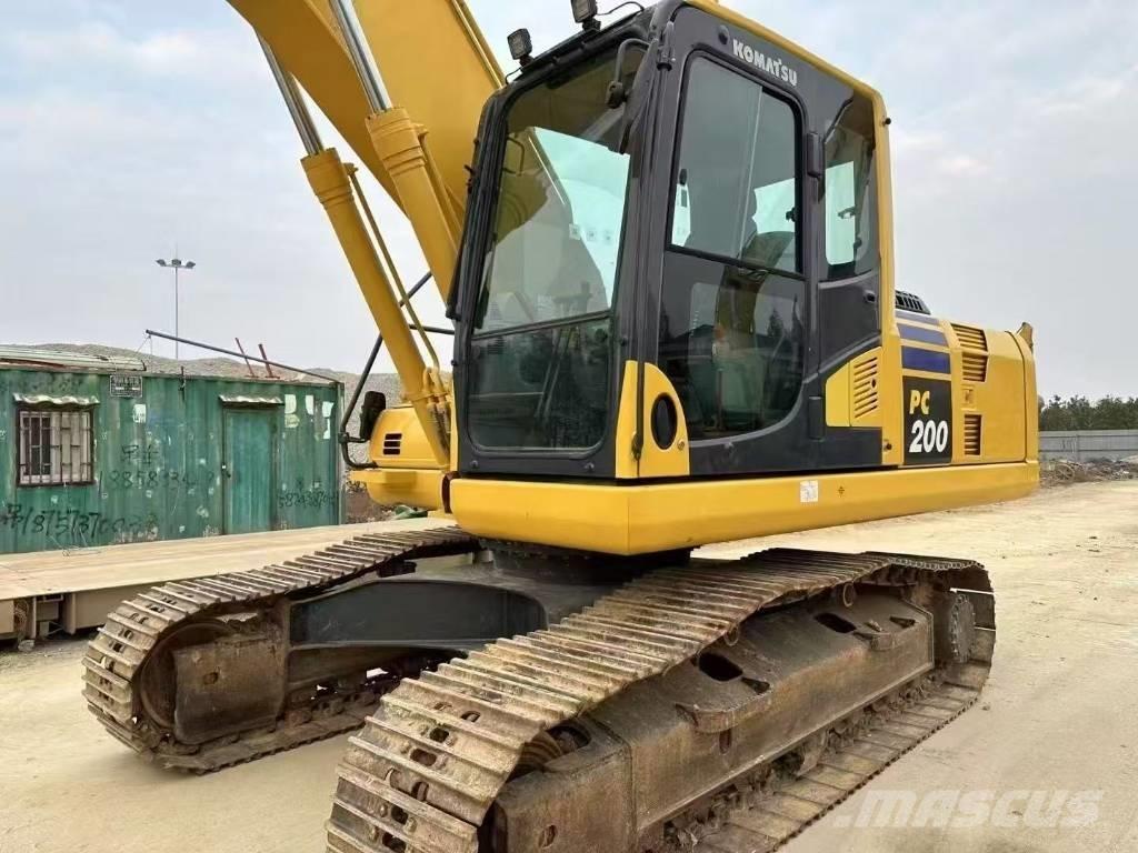 Komatsu PC 200 Koparki gąsienicowe