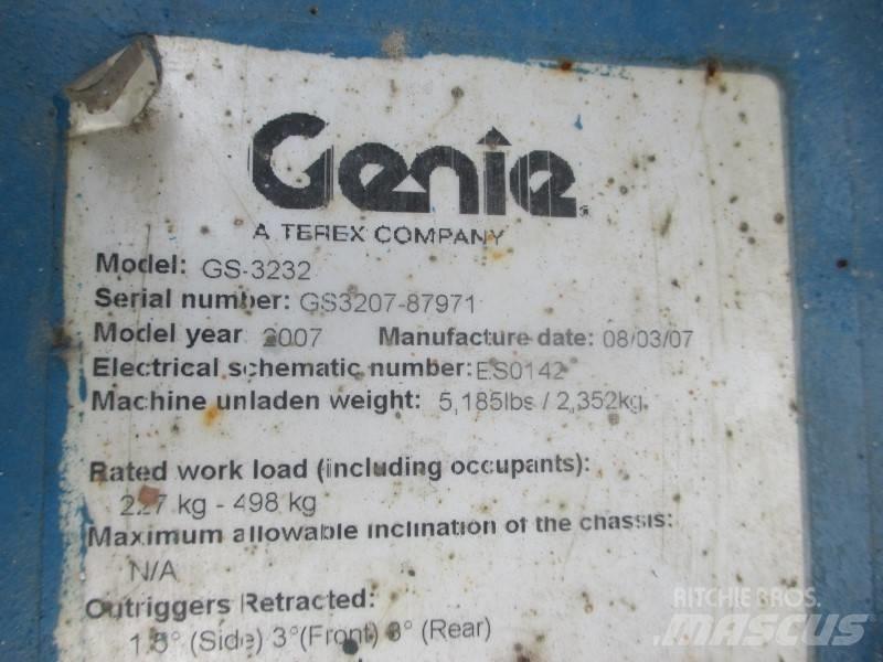 Genie GS 3232 Podnośniki nożycowe