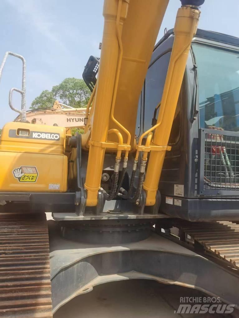 Kobelco SK 200 Koparki gąsienicowe