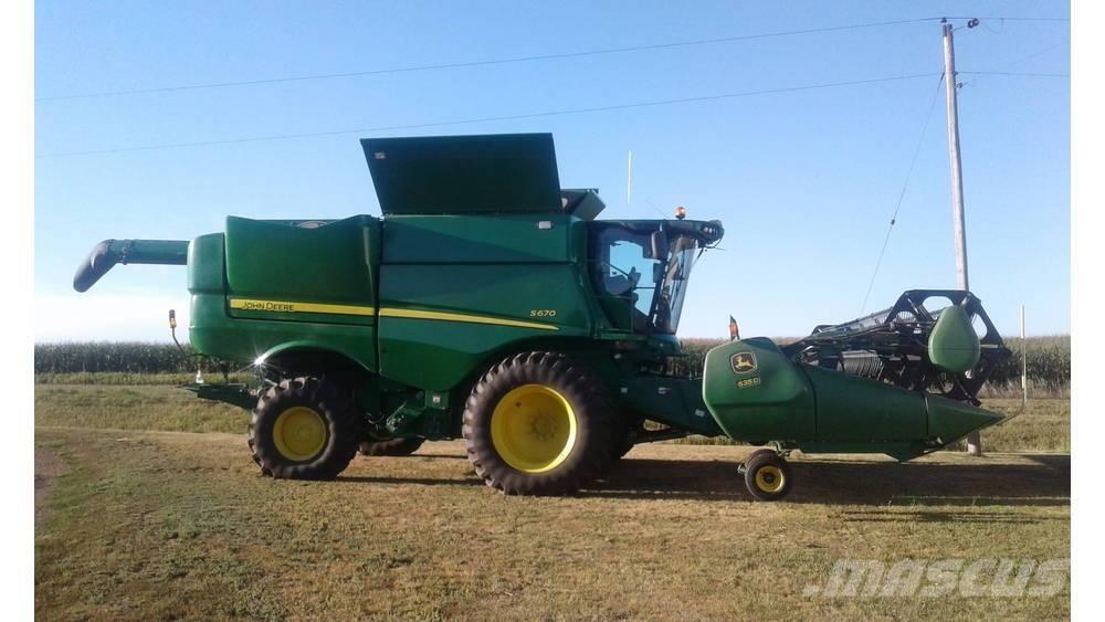 John Deere S 670 Kombajny zbożowe