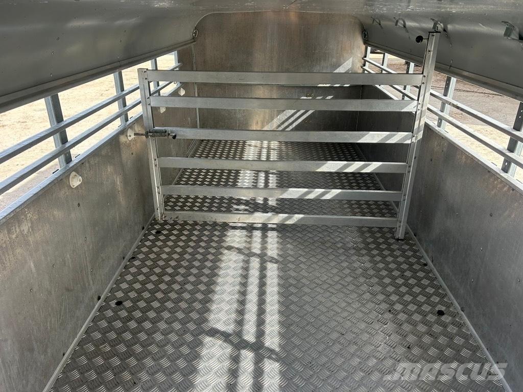 Ifor Williams TA 510 Przyczepy do przewozu zwierząt
