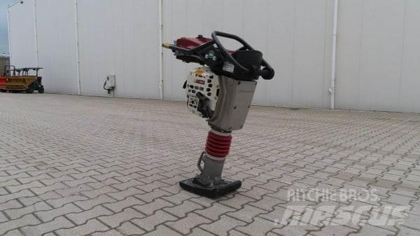 Dynapac DR6X Ubijaki