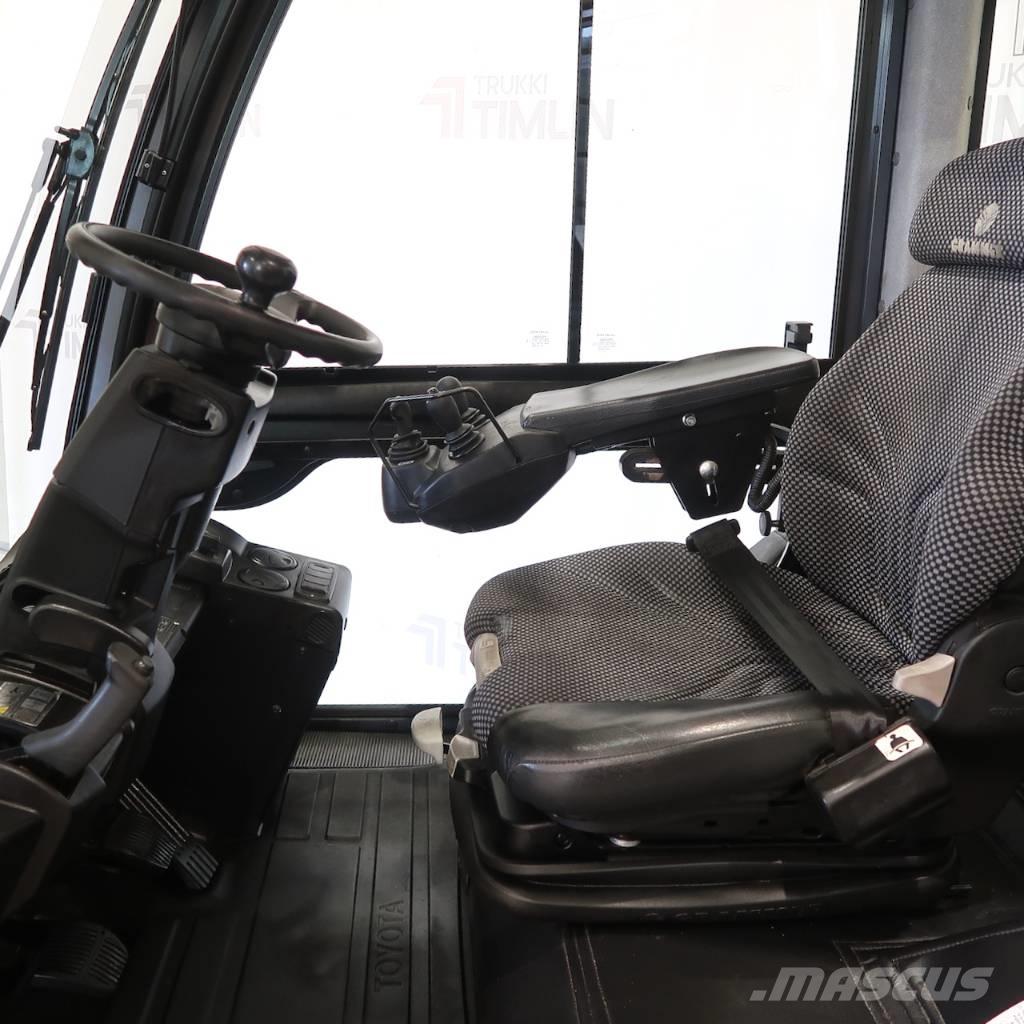 Toyota 8FD35N Wózki LPG