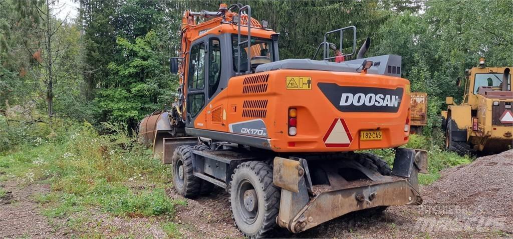 Doosan DX170W Koparki kołowe