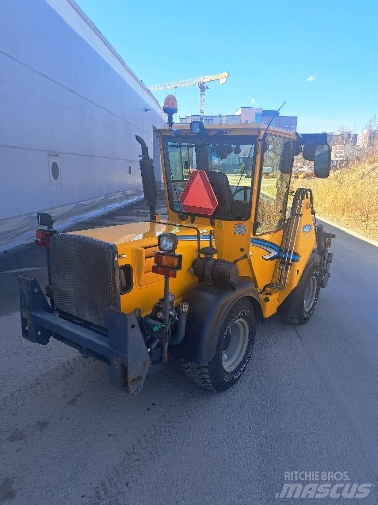 Wille 355 B Maszyny komunalne