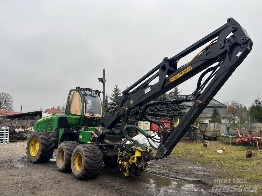 John Deere 1170 E Harwestery