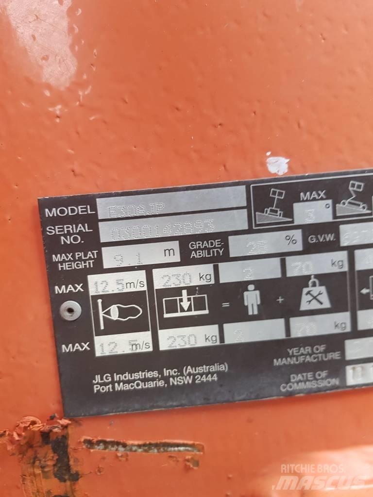 JLG E300 AJP Podnośniki przegubowe