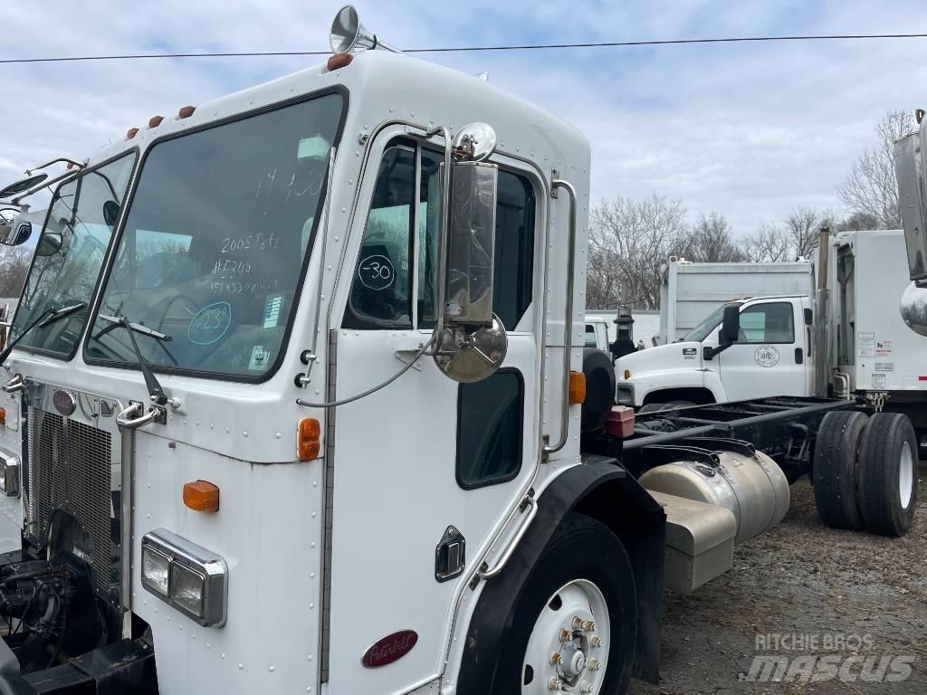 Peterbilt 320 Pojazdy pod zabudowę