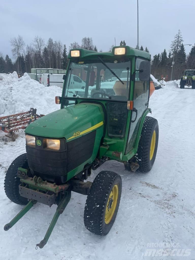 John Deere 4410 Mikrociągniki