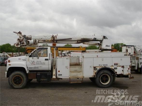 Altec D845B Podnośniki koszowe