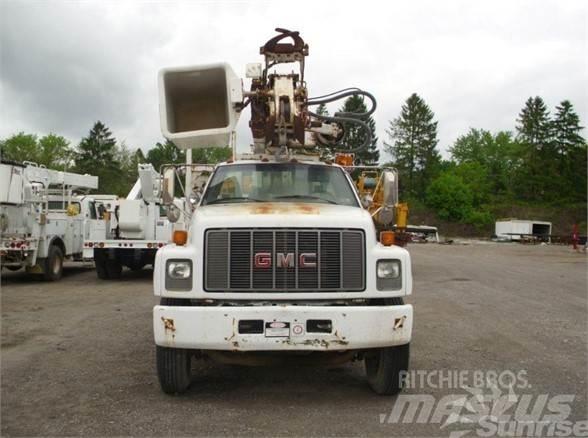 Altec D845B Podnośniki koszowe