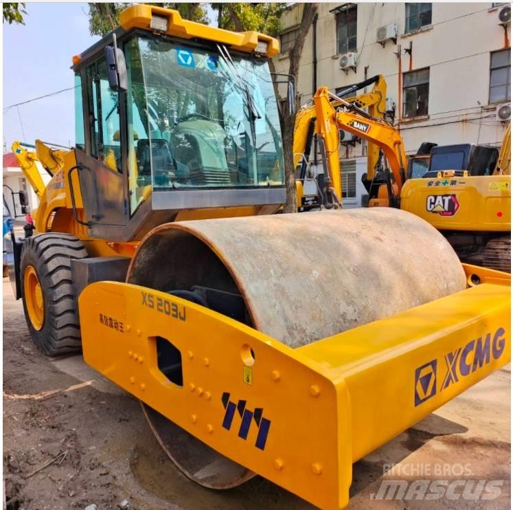 XCMG XS 203 J Walce jednobębnowe