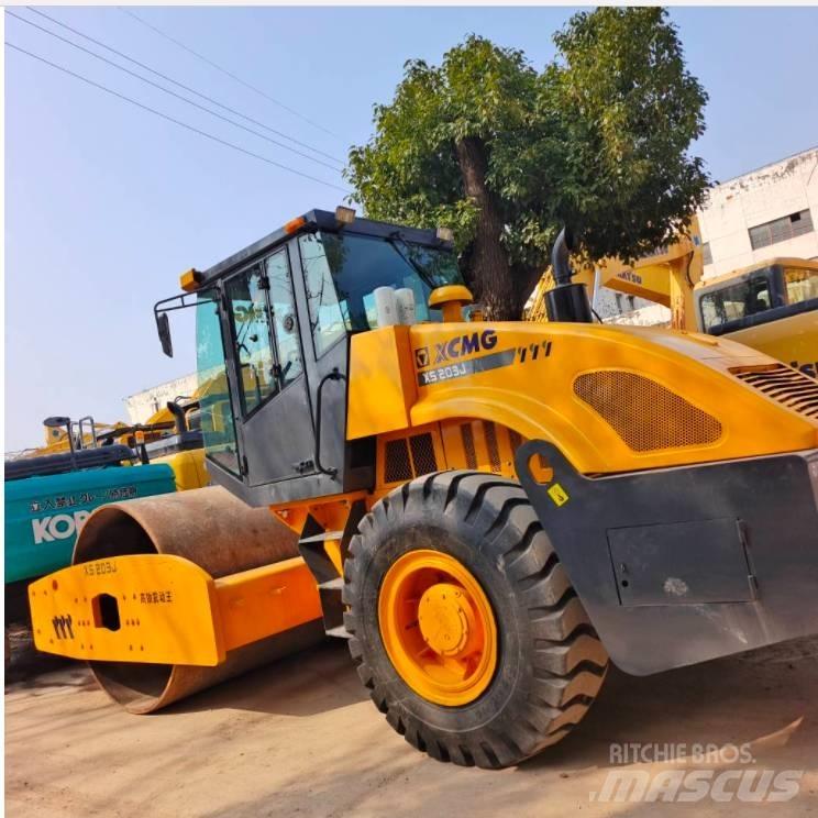 XCMG XS 203 J Walce jednobębnowe