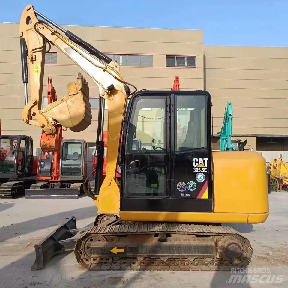 CAT 305.5 Minikoparki