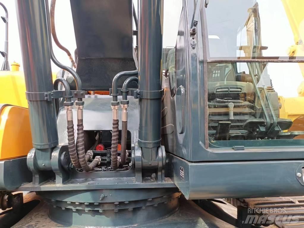 Hyundai 305-9 Koparki gąsienicowe