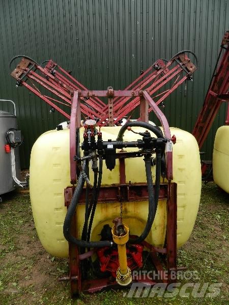 Hardi 800 Opryskiwacze zaczepiane