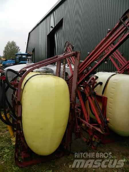 Hardi 800 Opryskiwacze zaczepiane