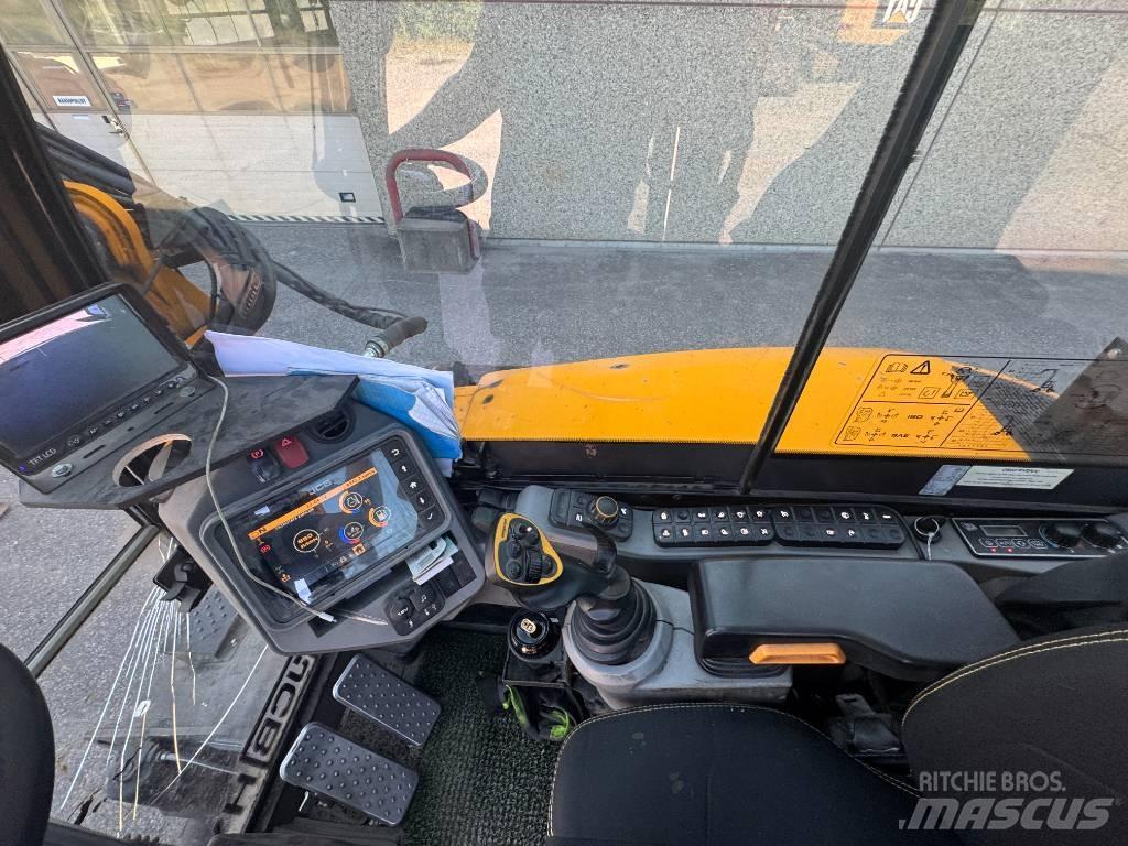 JCB Hydradig Koparki kołowe