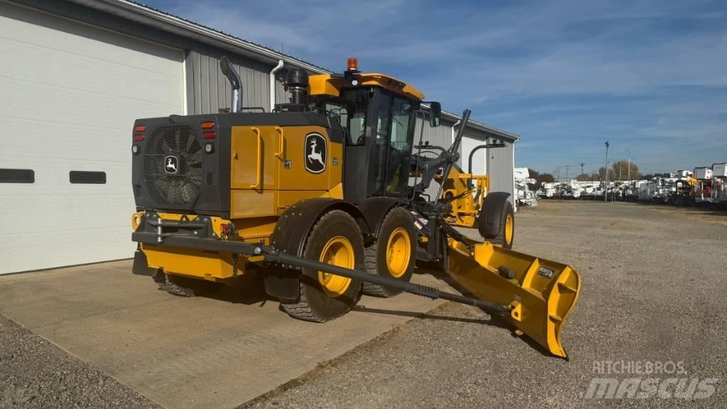 John Deere 872 GP Równiarki
