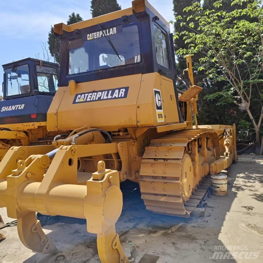 CAT D 7 G Równiarki