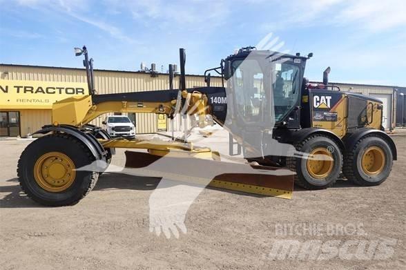 CAT 140 AWD Równiarki
