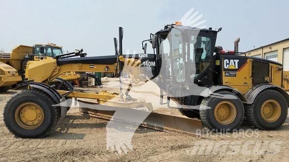 CAT 140M AWD Równiarki