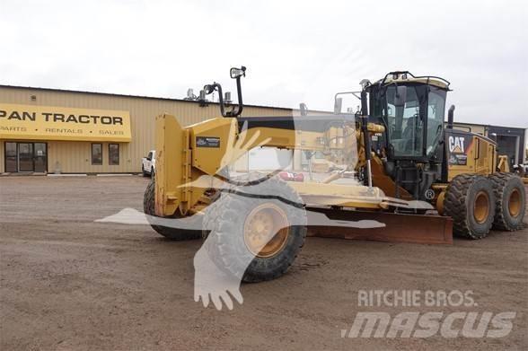 CAT 14M Równiarki