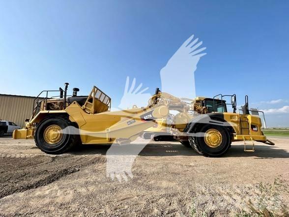 CAT 627H Skrobaki