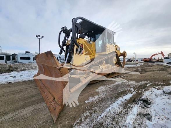 CAT D8T Spycharki gąsienicowe
