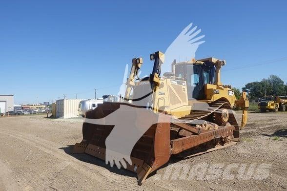 CAT D8T Spycharki gąsienicowe