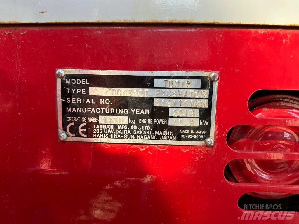 Takeuchi TB 016 Minikoparki