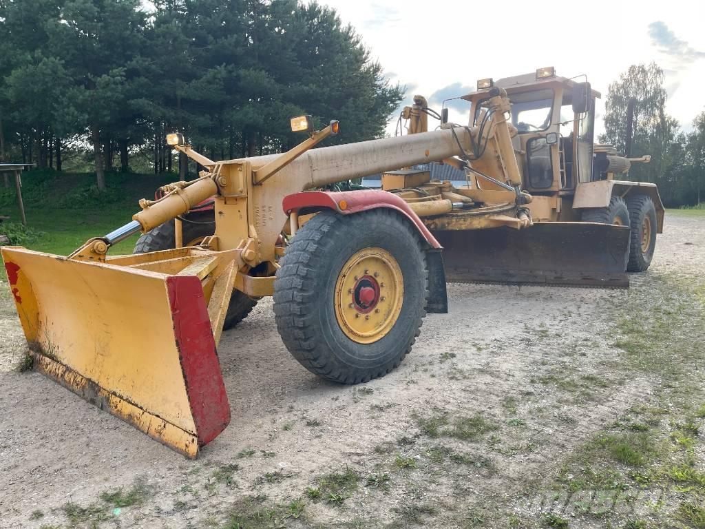 Lokomo AH 172 Równiarki