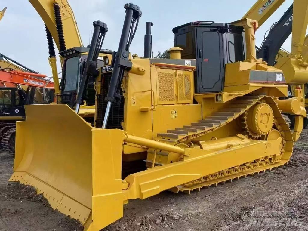 CAT D 8 R Spycharki gąsienicowe