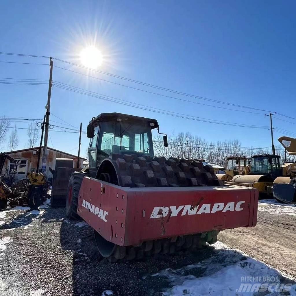 Dynapack CA702 Walce jednobębnowe