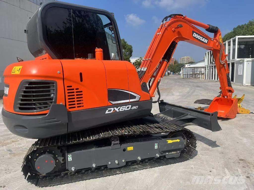Doosan DX 60-9 C Koparki gąsienicowe